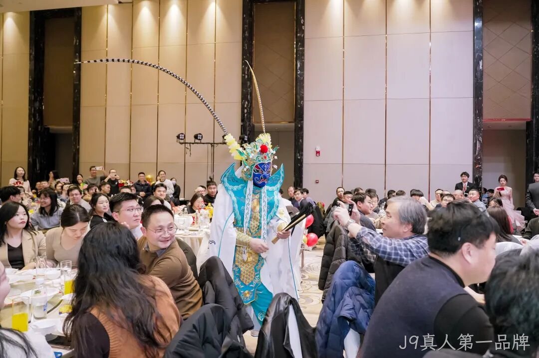 芯耀赛场,微力全开——J9真人第一品牌2026新春宴会圆满举