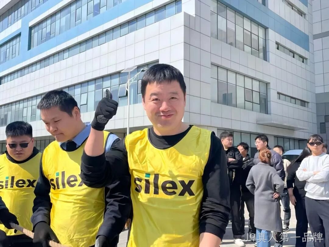 赛场聚同心,合力攀高峰——J9真人第一品牌举行2026春季拔河比赛